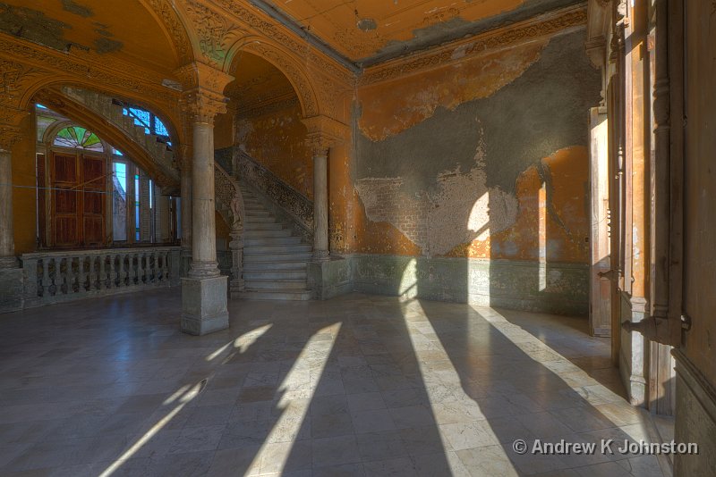 1110_7D_2526_27_28_31 HDR.jpg - Faded grandeur: former restaurant in Havana. HDR from 3 originals